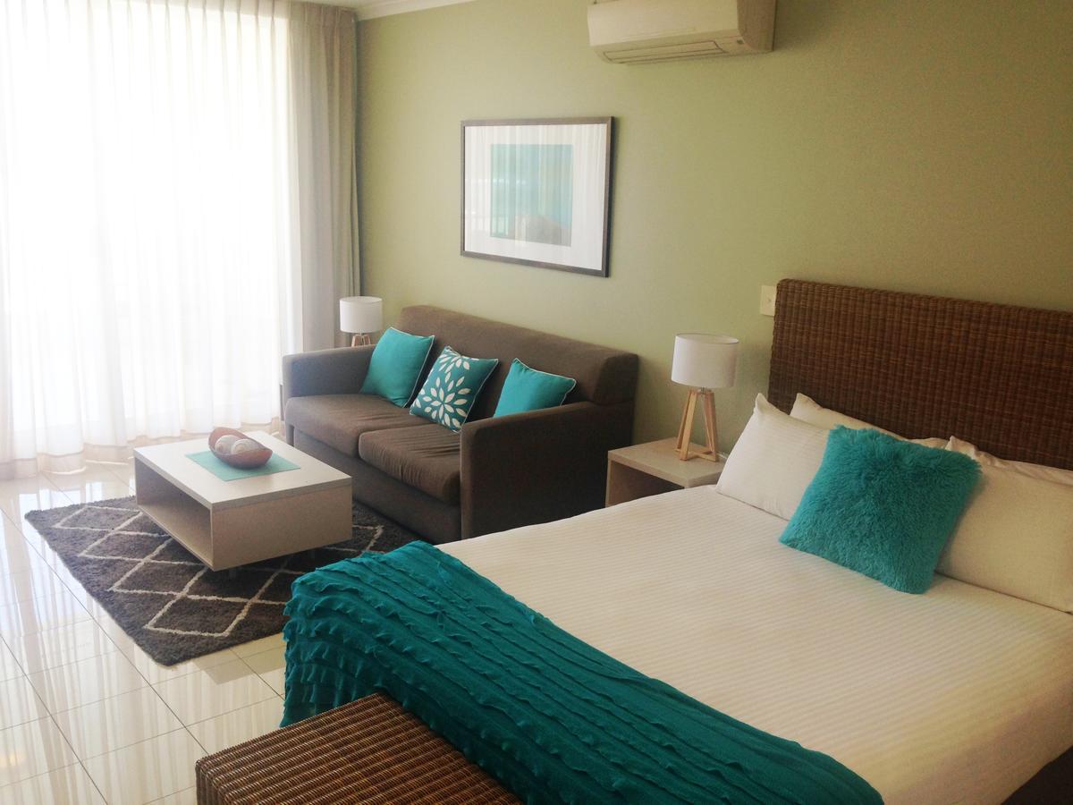 Base Holidays - Ettalong Beach Premium Apartments Luaran gambar