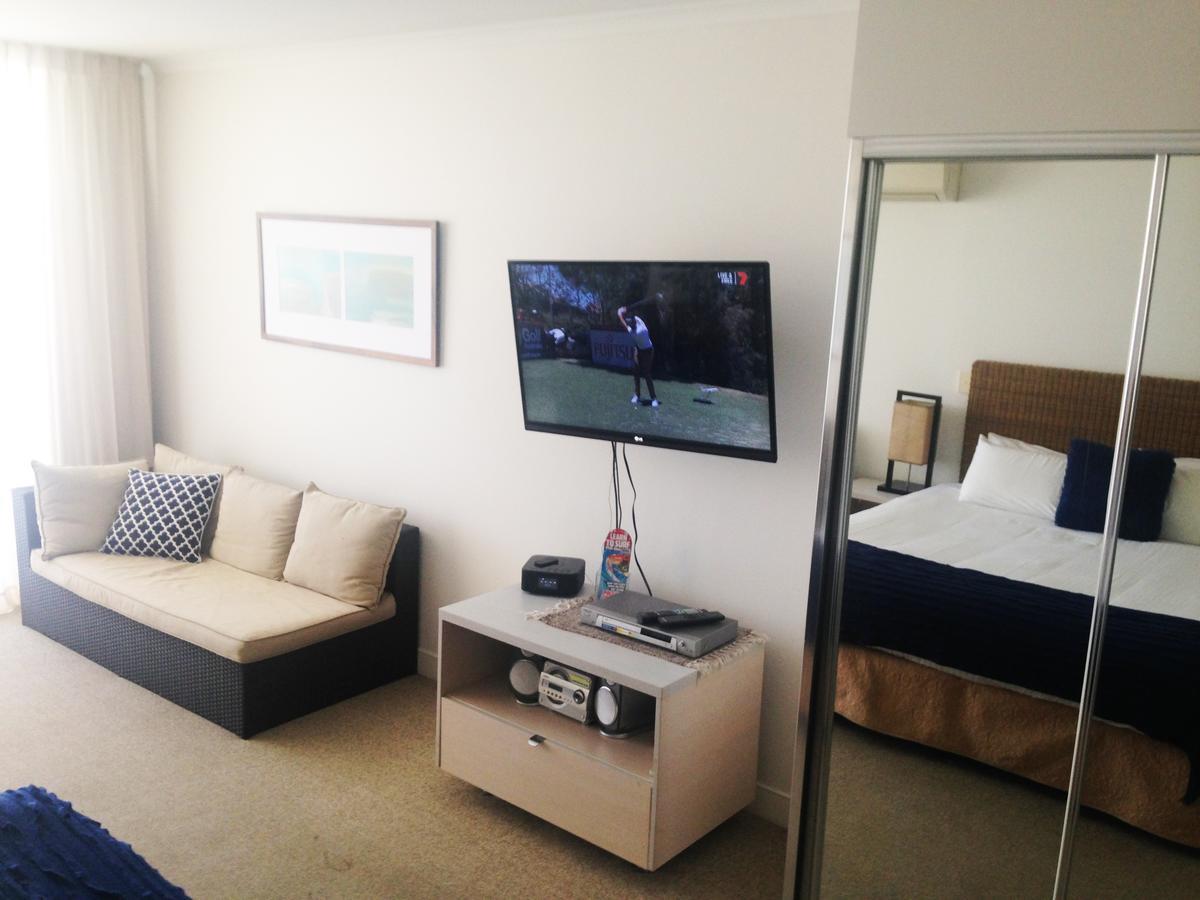 Base Holidays - Ettalong Beach Premium Apartments Luaran gambar