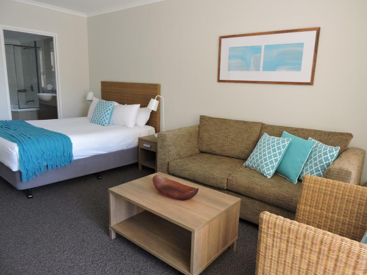 Base Holidays - Ettalong Beach Premium Apartments Luaran gambar